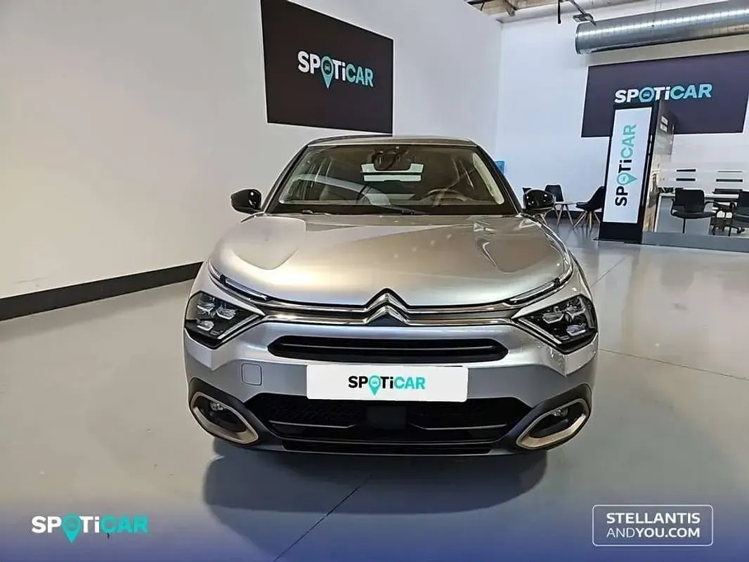 Usado Citroën e-C4 100 kW (137 CV) 2023 Gris Berlina
