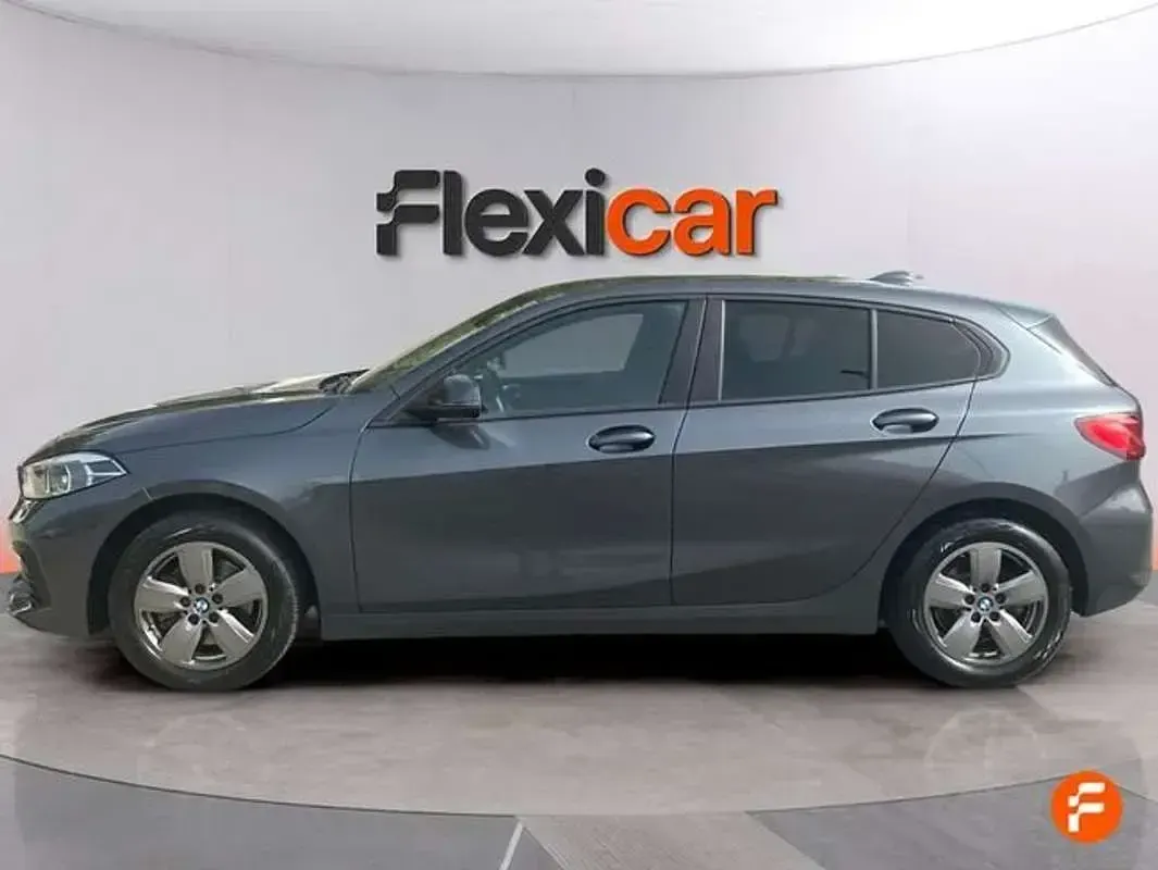Usado BMW 116 116 CV (85 kW) 2021 Gris Utilitario