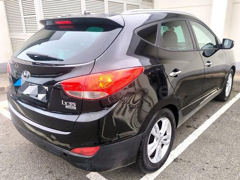 Usado Hyundai ix35 Comfort 116 CV (85 kW) 2012 Negro SUV