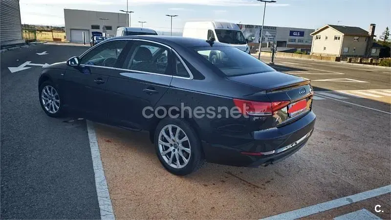 Usado Audi A4 Design 150 CV (110 kW) 2016 Negro Berlina
