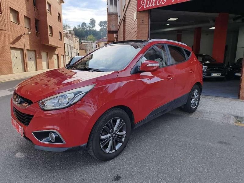 Usado Hyundai ix35 114 CV (83 kW) 2015 Rojo SUV