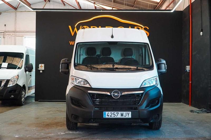 Usado Opel Movano 140 CV (102 kW) 2023 Blanco Van