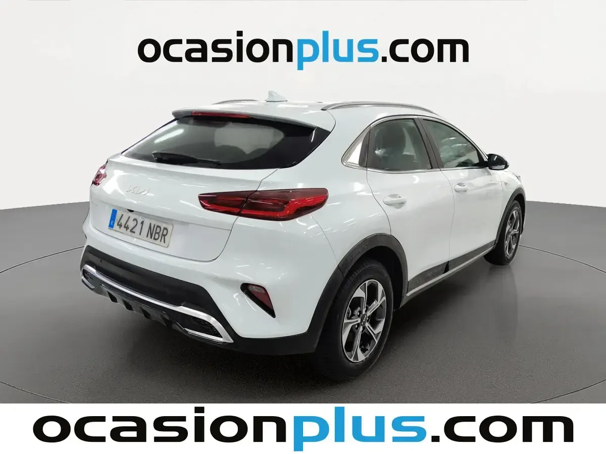 Usado Kia XCeed 101 CV (74 kW) 2025 Blanco SUV