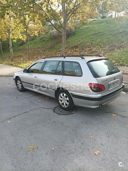 Usado Peugeot 406 110 CV (80 kW) 2000 Gris / plata Familiar