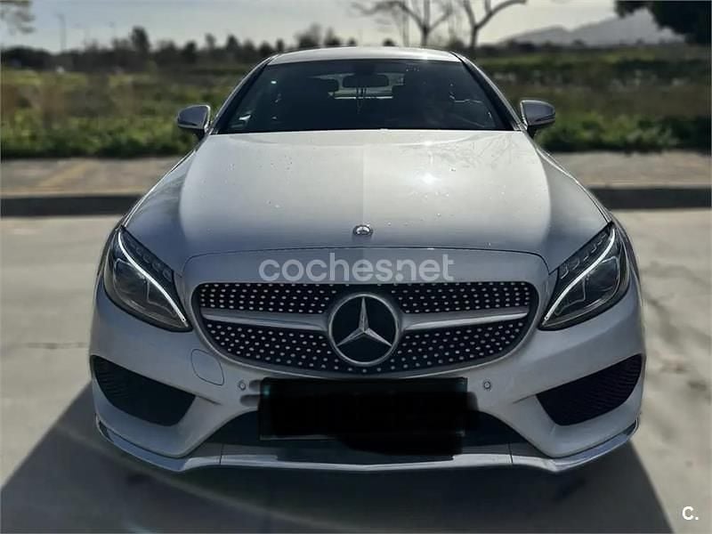 Usado Mercedes C220 AMG line 170 CV (125 kW) 2017 Gris / plata Coupe