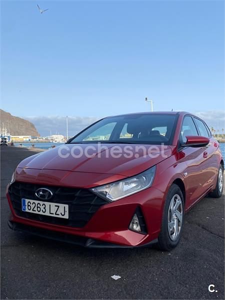 Rojo Usado 2022 Hyundai i20 Berlina | 11.990 € (Buen precio) - Imagen 1/4