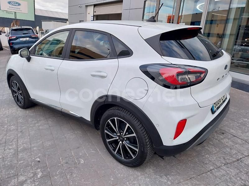 Usado Ford Puma Titanium 125 CV (91 kW) 2021 Blanco SUV