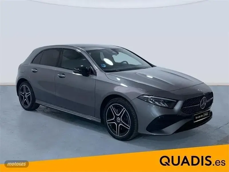 Usado Mercedes A250 218 CV (160 kW) 2025 Gris Berlina