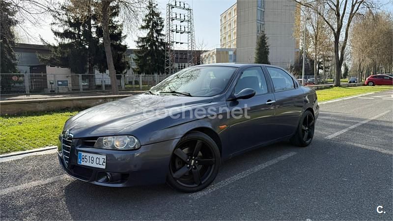 Usado Alfa Romeo 156 Progression 140 CV (102 kW) 2003 Negro Berlina