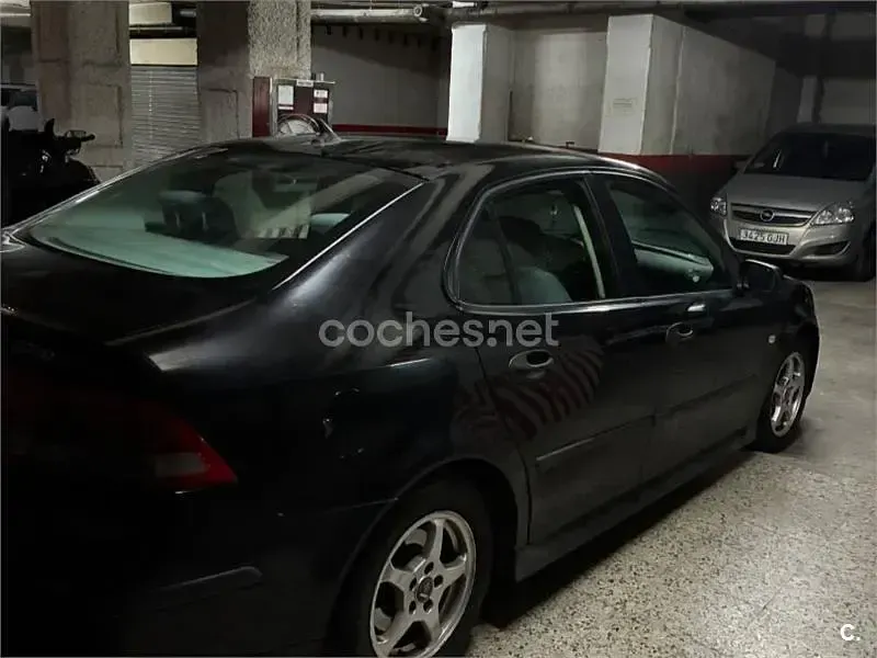 Usado Saab 9-3 125 CV (91 kW) 2003 Negro Berlina