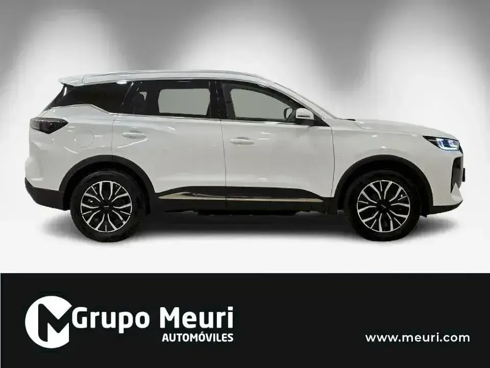 Usado Ebro s700 Luxury 279 CV (205 kW) 2025 Blanco SUV