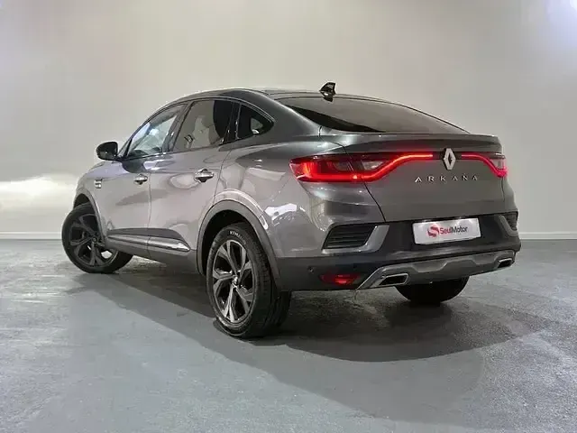 Usado Renault Arkana R.S. 160 CV (117 kW) 2023 Gris SUV