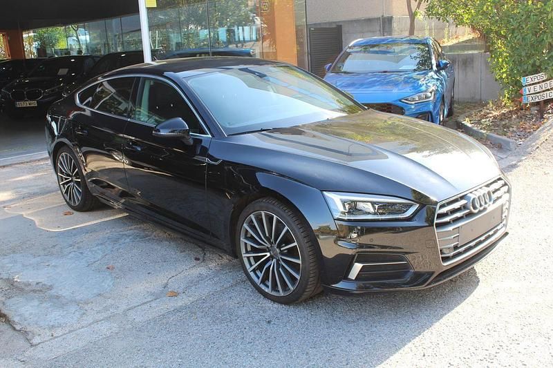 Usado Audi A5 Sportback Business 190 CV (139 kW) 2020 Negro Utilitario