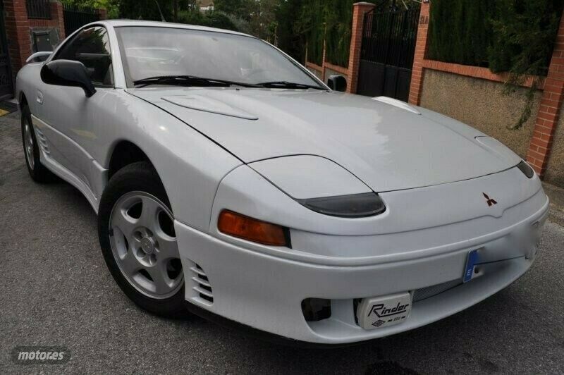 Usado Mitsubishi 3000 GT 286 CV (210 kW) 1992 Blanco Coupe