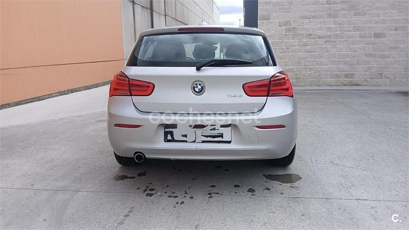 Usado BMW 116 116 CV (85 kW) 2015 Gris / plata Utilitario