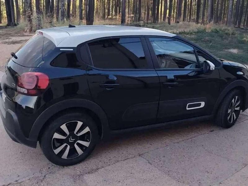 Usado Citroën C3 Feel 83 CV (61 kW) 2021 Negro Utilitario