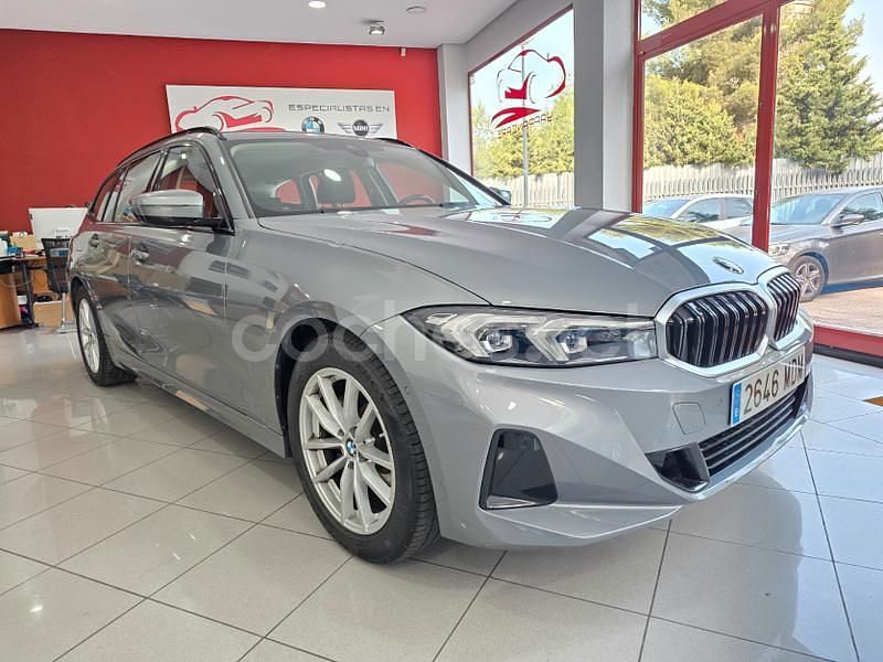 Gris Usado 2023 BMW 318 Familiar | 30.790 € (Caro) - Imagen 1/4