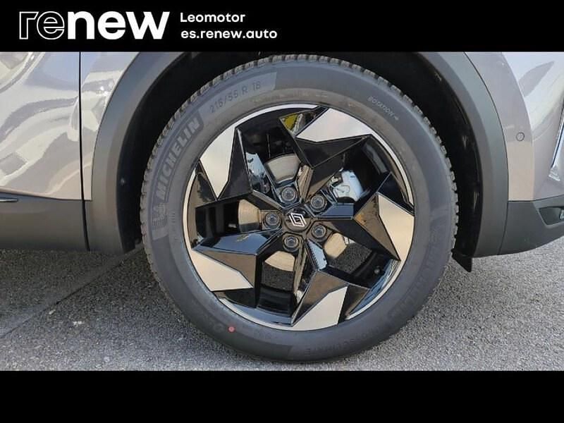 Usado Renault Captur Techno 90 CV (66 kW) 2026 Gris SUV