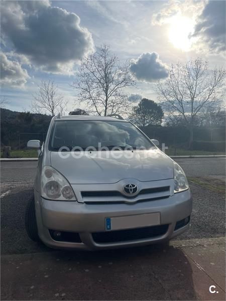 Gris / plata Usado 2006 Toyota Corolla Verso Luna Monovolumen | 3900 € (Precio justo) - Imagen 1/4
