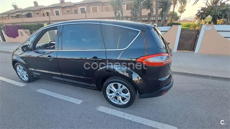 Negro Usado 2013 Ford S-MAX Titanium Monovolumen | 8600 € (Buen precio) - Imagen 1/4