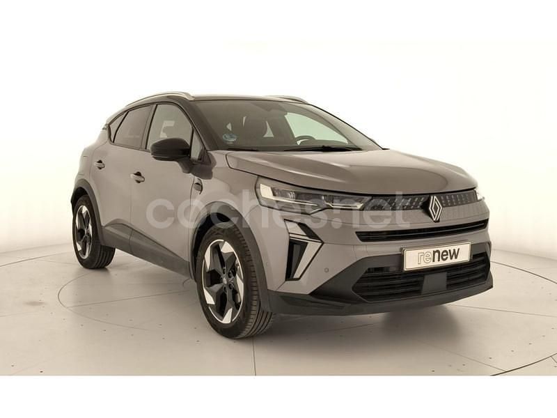 Usado Renault Captur Techno 100 CV (73 kW) 2025 Gris / plata SUV