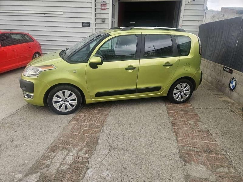 Usado Citroën C3 SELECTION 95 CV (69 kW) 2011 Verde Utilitario