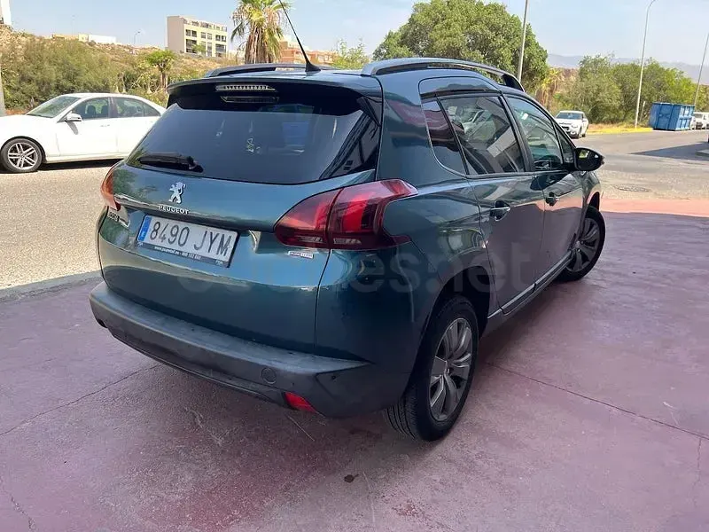 Usado Peugeot 2008 Style 82 CV (60 kW) 2017 Azul SUV