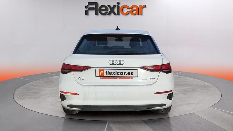Usado Audi A3 Premium 110 CV (80 kW) 2020 Blanco Berlina
