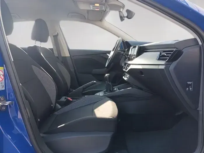 Usado Skoda Scala Active 95 CV (69 kW) 2022 Azul Utilitario