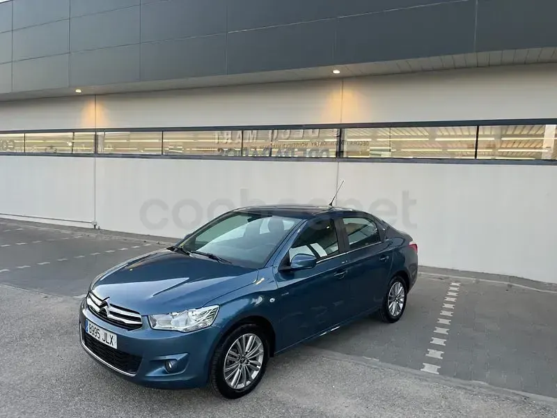 Usado Citroën C-Elysee I PureTech 82 CV (60 kW) 2016 Azul Berlina