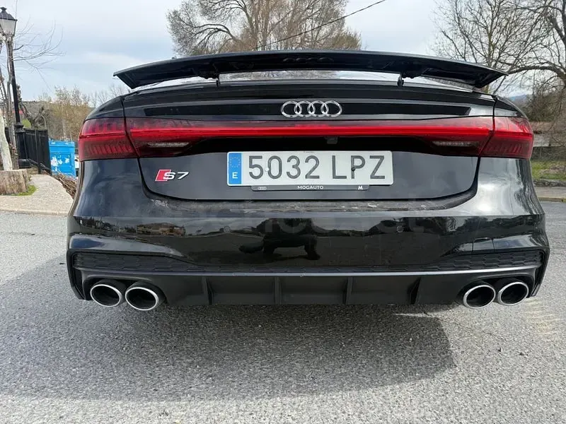 Usado Audi A7 344 CV (253 kW) 2021 Negro Berlina
