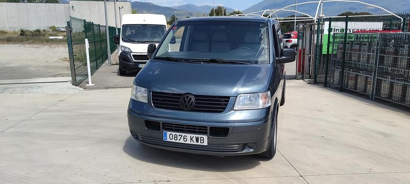 Gris Usado 2008 VW Caravelle Comfortline Monovolumen | 17.990 € - Imagen 1/4