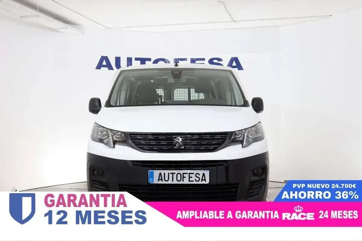 Usado Peugeot Partner S 101 CV (74 kW) 2020 Blanco Monovolumen
