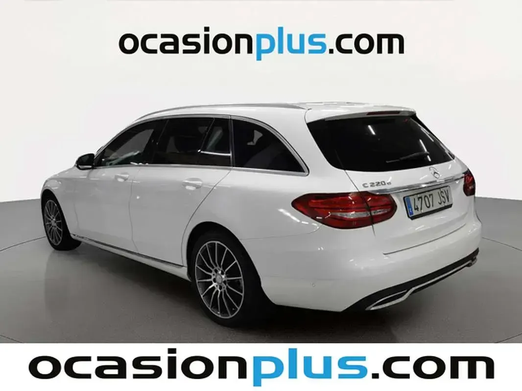 Usado Mercedes C220 170 CV (125 kW) 2016 Blanco Familiar