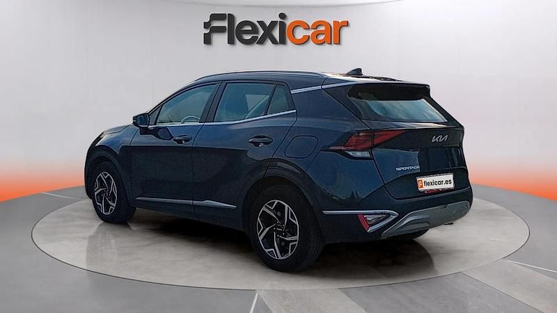 Usado Kia Sportage 136 CV (100 kW) 2023 Azul SUV