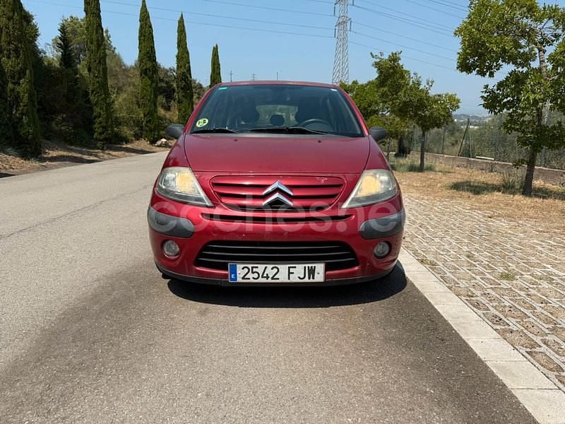 Usado Citroën C3 70 CV (51 kW) 2004 Granate Utilitario