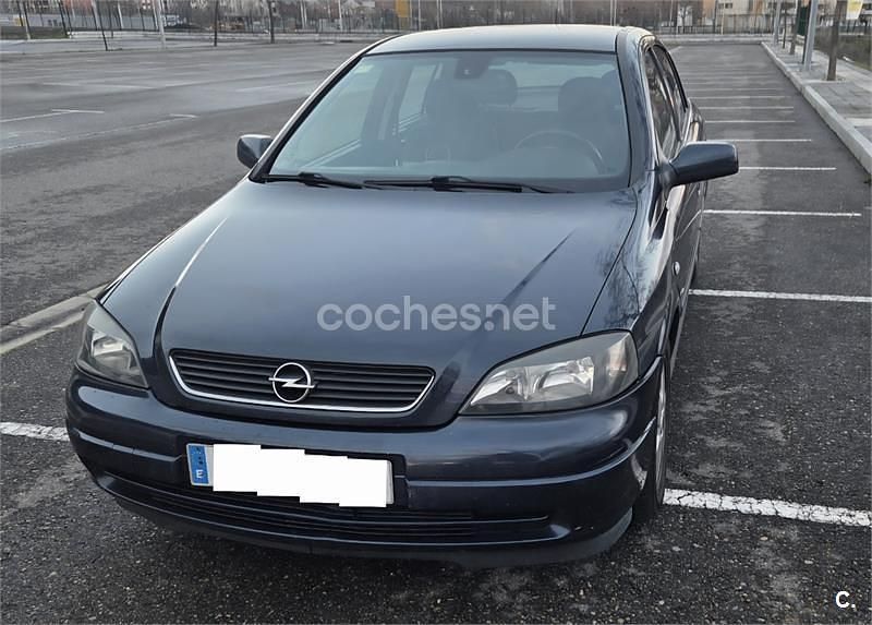Azul Usado 2002 Opel Astra Edition Berlina | 1900 € (Buen precio) - Imagen 1/4