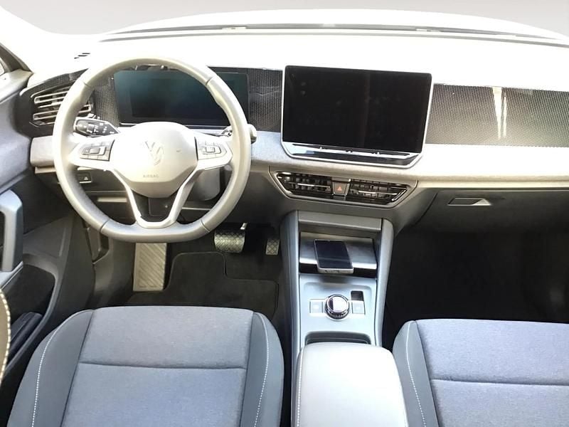 Usado VW Tiguan 130 CV (95 kW) 2025 Azul SUV