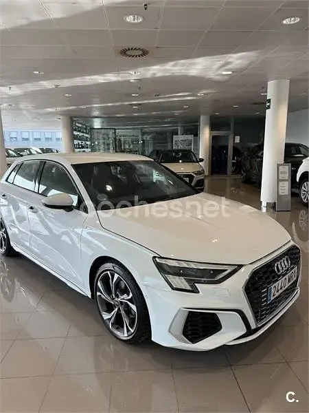 Usado Audi A3 S-Line 150 CV (110 kW) 2024 Blanco Berlina