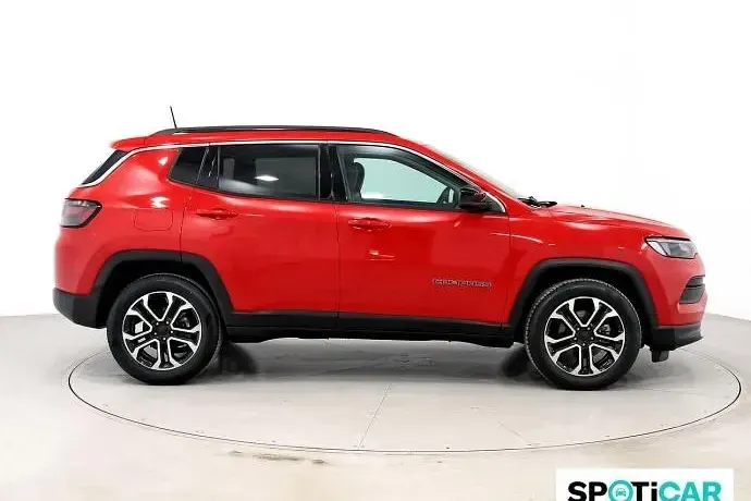 Usado Jeep Compass Limited 130 CV (95 kW) 2022 SUV