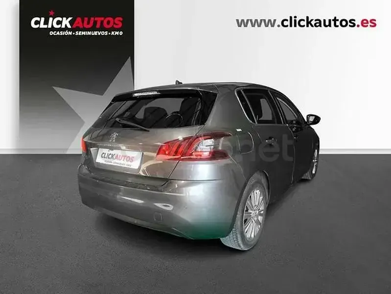 Usado Peugeot 308 Allure 110 CV (80 kW) 2021 Gris / plata Berlina