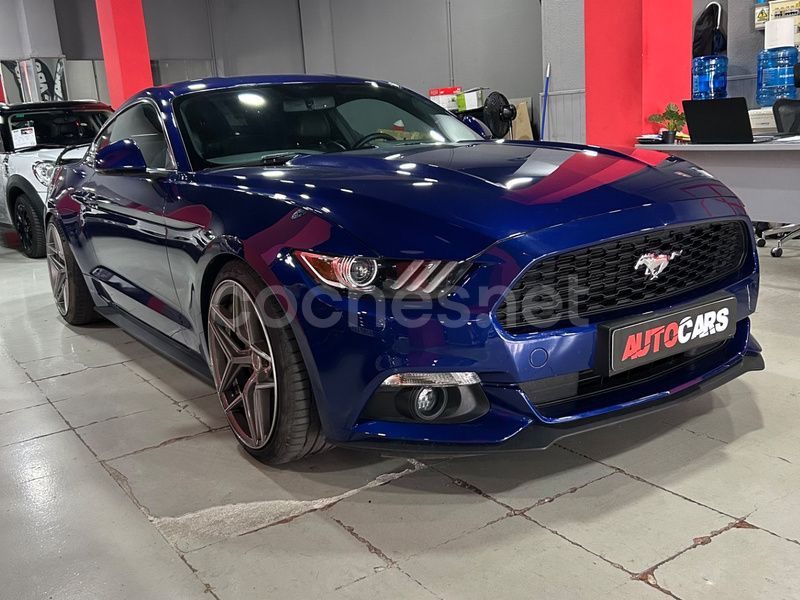 Azul Usado 2016 Ford Mustang Fastback Coupe | 33.900 € (Caro) - Imagen 1/4