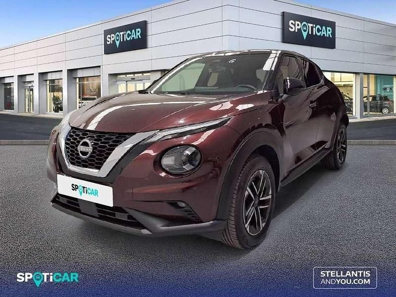 Rojo Usado 2025 Nissan Juke N-Connecta SUV | 19.900 € - Imagen 1/4