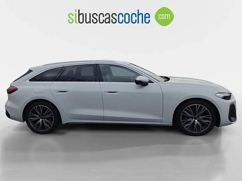 Usado Audi A5 S-Line 204 CV (150 kW) 2025 Blanco Familiar