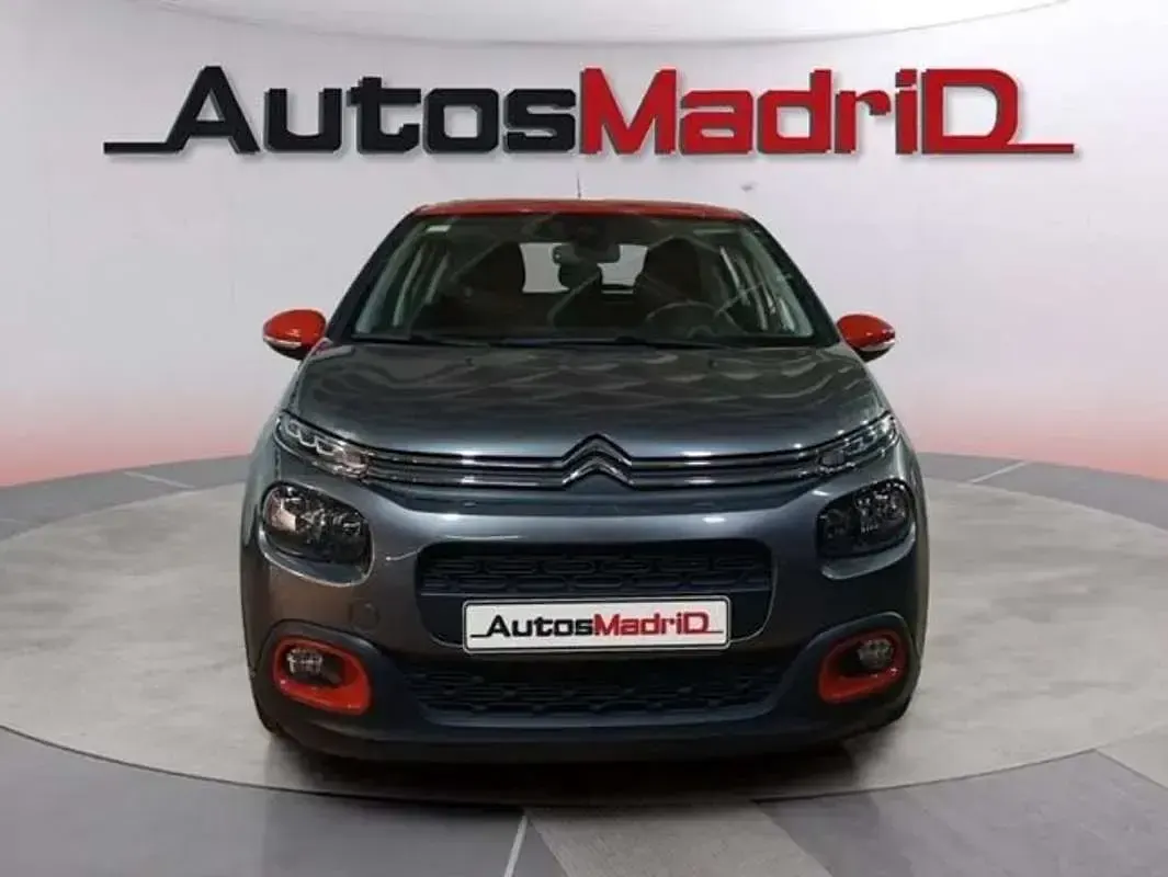 Usado Citroën C3 Shine 99 CV (72 kW) 2019 Gris Utilitario