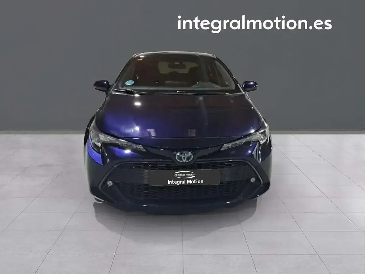 Usado Toyota Corolla Active 122 CV (89 kW) 2021 Azul Berlina