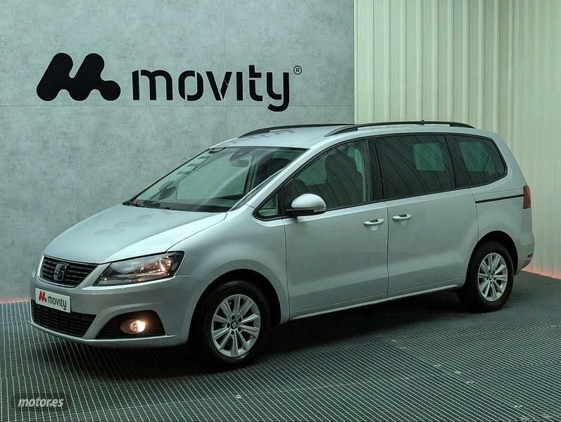 Gris / plata Usado 2022 Seat Alhambra Style Monovolumen | 22.490 € (Un poco caro) - Imagen 1/4