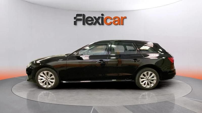 Usado Audi A4 Advanced Plus 163 CV (119 kW) 2021 Azul Familiar