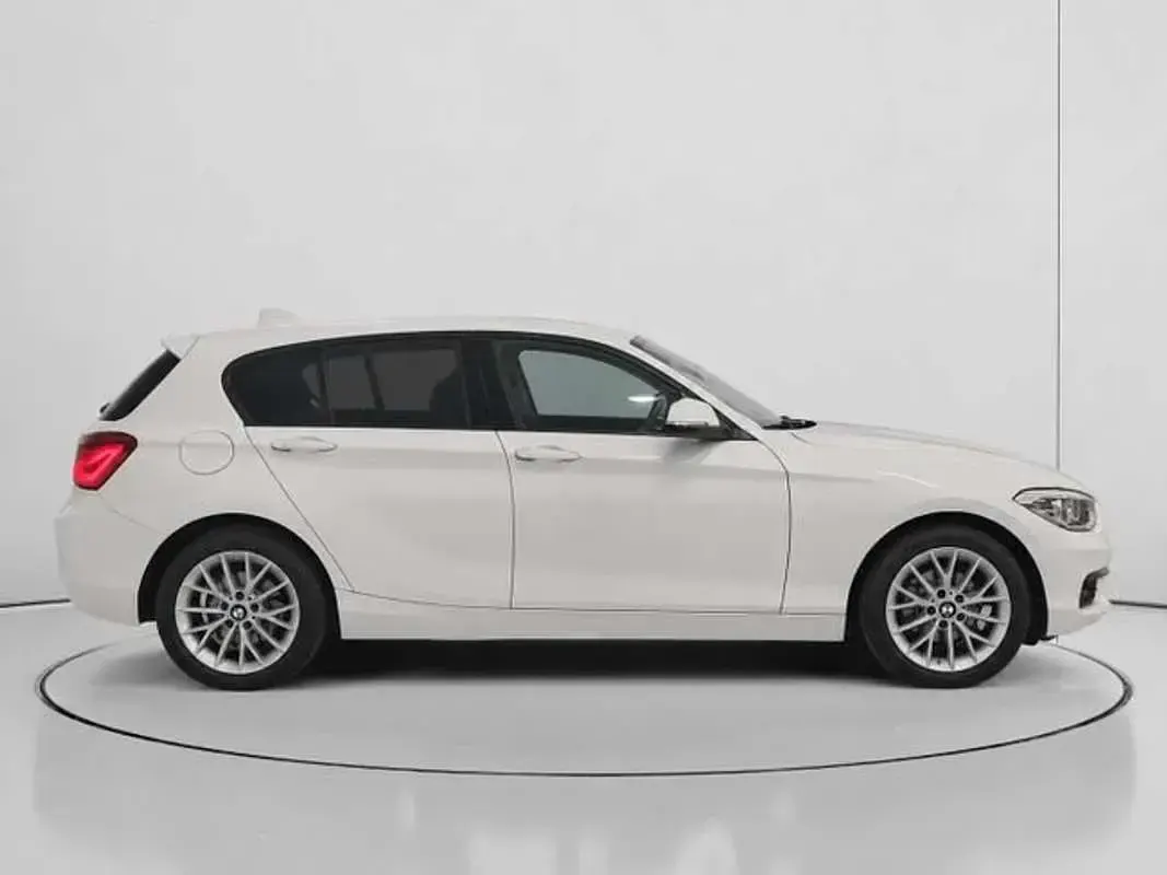Usado BMW 116 116 CV (85 kW) 2016 Blanco Utilitario