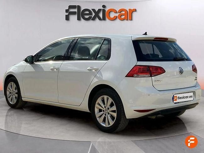 Usado VW Golf VII Advance 110 CV (80 kW) 2016 Blanco Berlina